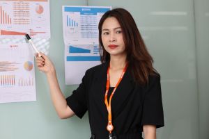 人力外包 vs. 招聘：如何選擇最適合你的業務模式